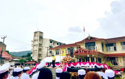 วิทยาลัยสหวิทยาการ เกาะสมุย ร่วมพิธีวางพวงมาลาและถวายราชสักการะ เนื่องในวันปิยมหาราช ประจำปี 2568