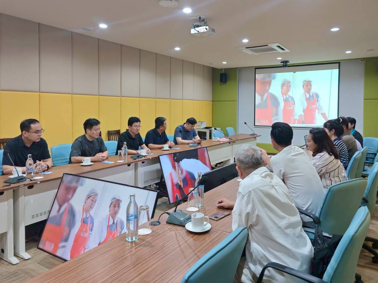 วิทยาลัยสหวิทยาการ เกาะสมุย ต้อนรับคณะจาก Cangzhou Technical College สาธารณรัฐประชาชนจีน วิทยาลัยสหวิทยาการ เกาะสมุย ต้อนรับคณะจาก Cangzhou Technical College สาธารณรัฐประชาชนจีน
