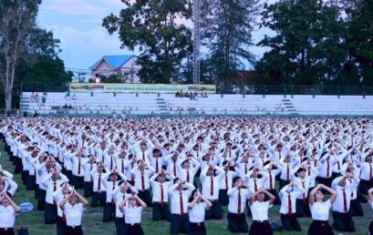 มรส. จัดพิธีมอบเข็มตราพระราชลัญจกร ต้อนรับนักศึกษาใหม่ 2569