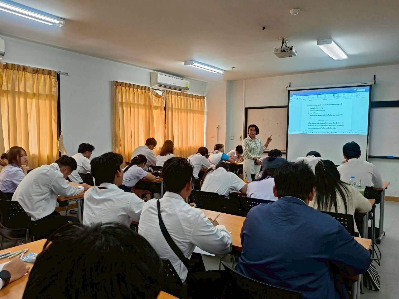 วิทยาลัยสหวิทยาการ เกาะสมุย ต้อนรับอาจารย์พิเศษ เสริมประสบการณ์ตรงจากผู้เชี่ยวชาญสู่ห้องเรียน